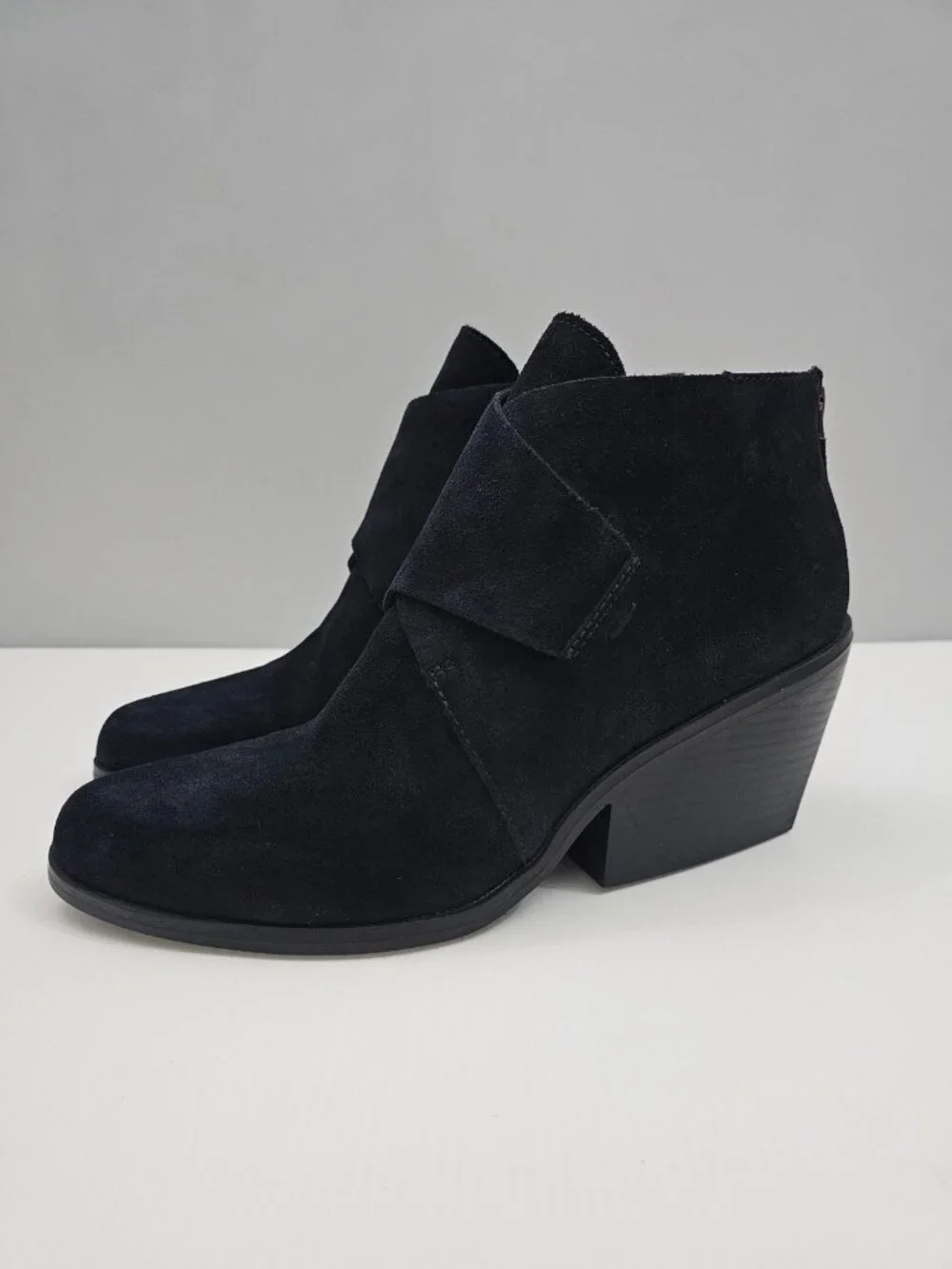 Eileen Fisher Trail Black Suede Ankle Boot Block Heel Fall Western Womens 9